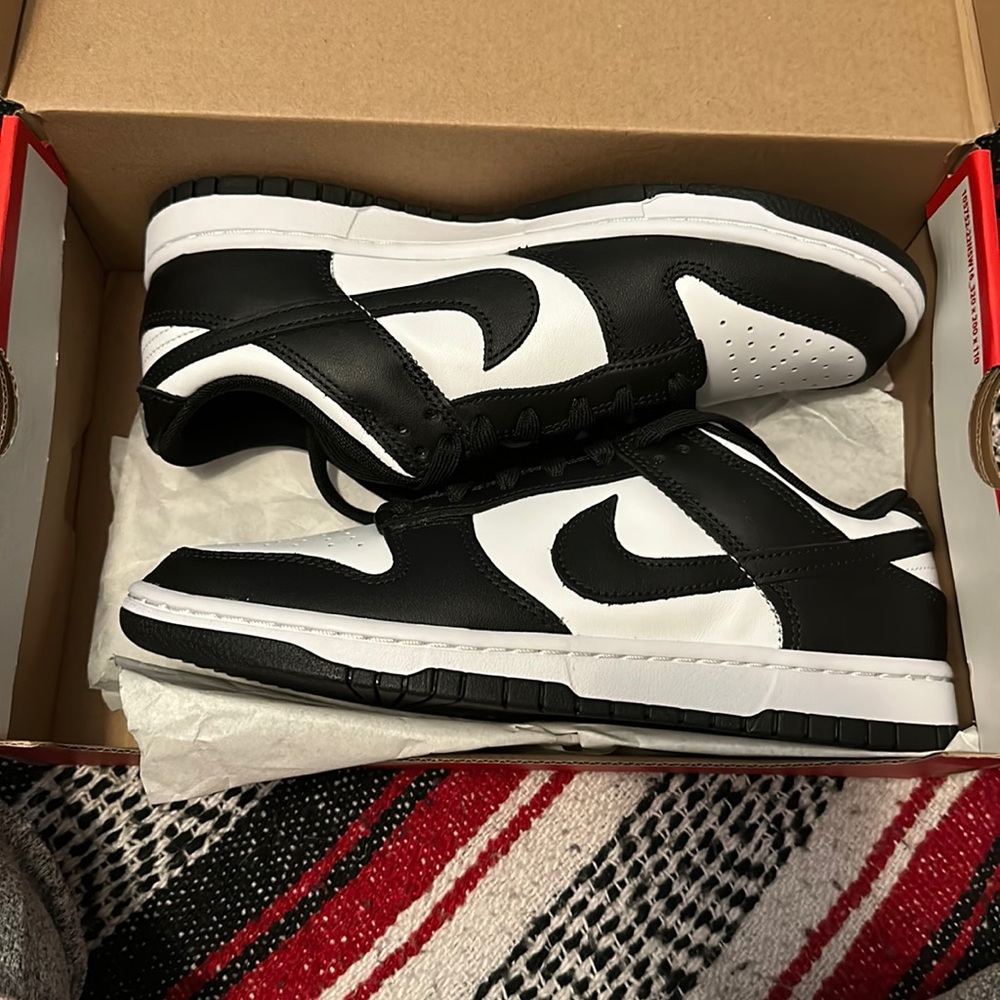 Men’s Nike Dunk ‘Panda’ Black & White